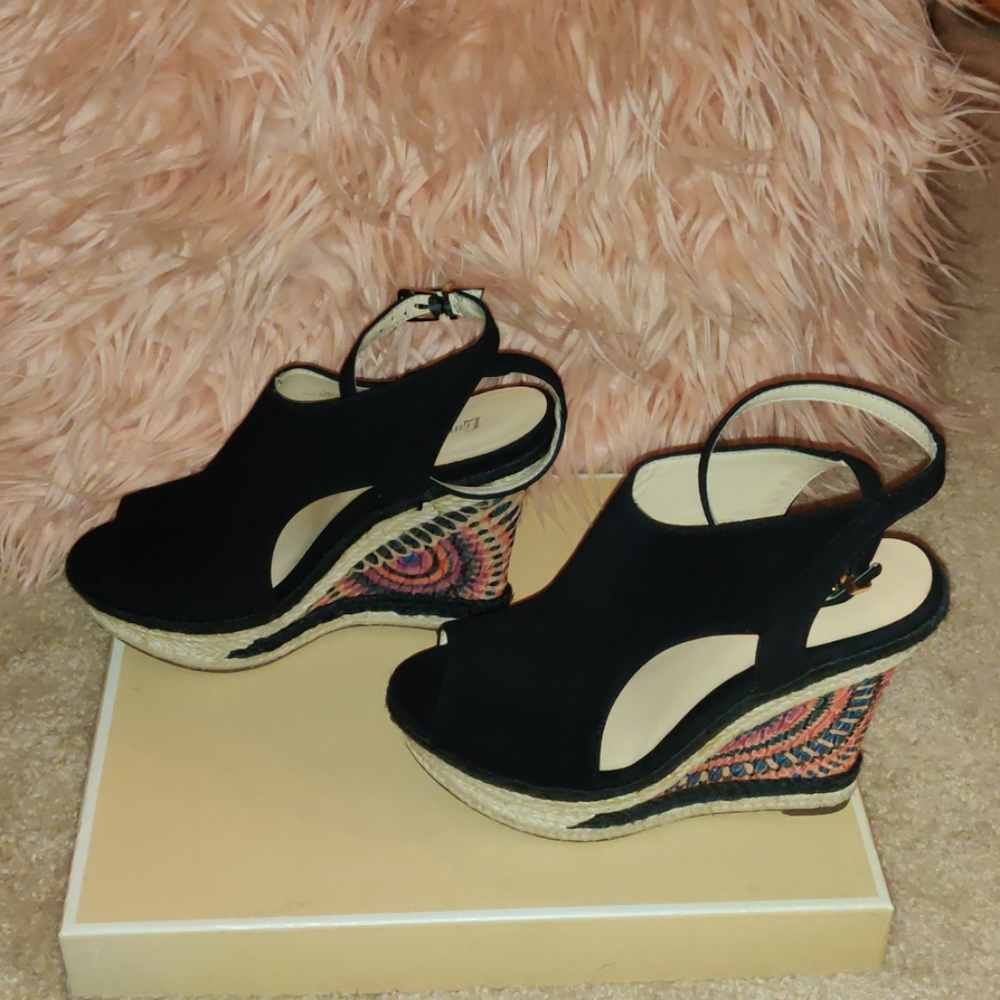 Black wedge sandal